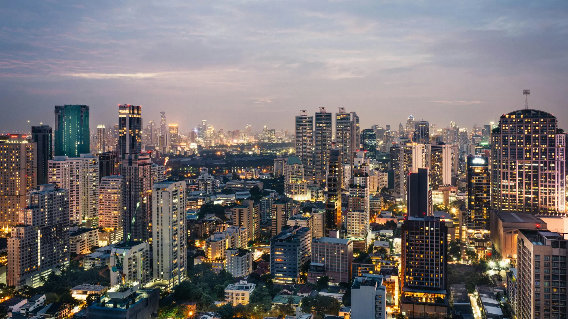 Thailand announces longer visa stays to boost economy